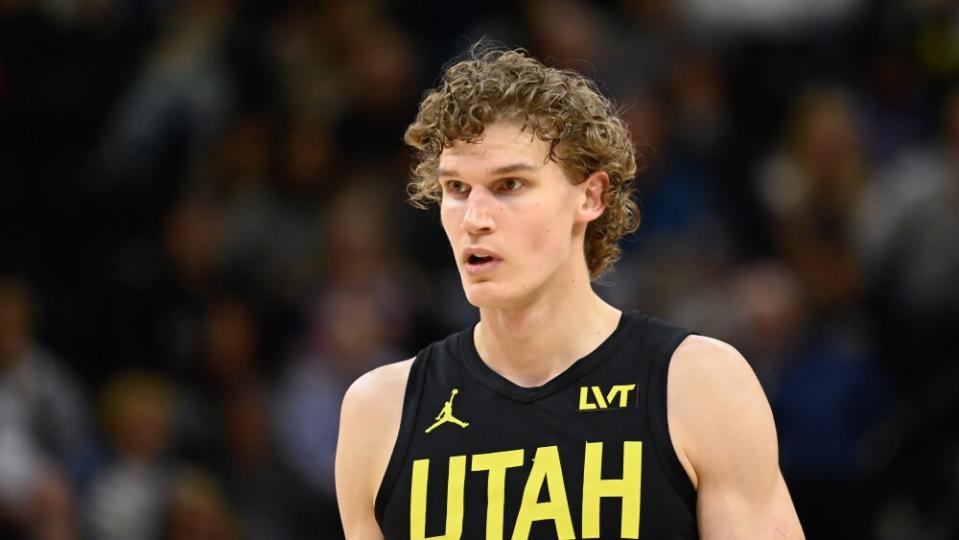 Lauri Markkanen to delay signing extension with Jazz by one day, impacting trade market availability