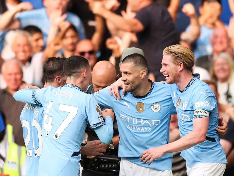 Manchester City Kick Off Premier League Title Defence with Victory over Chelsea