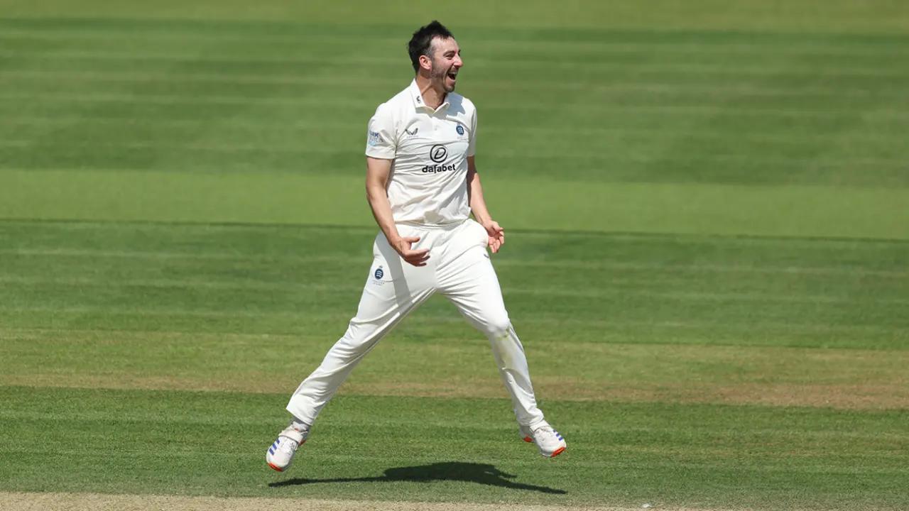 Toby Roland-Jones leads Middlesex to dominant position against Northants