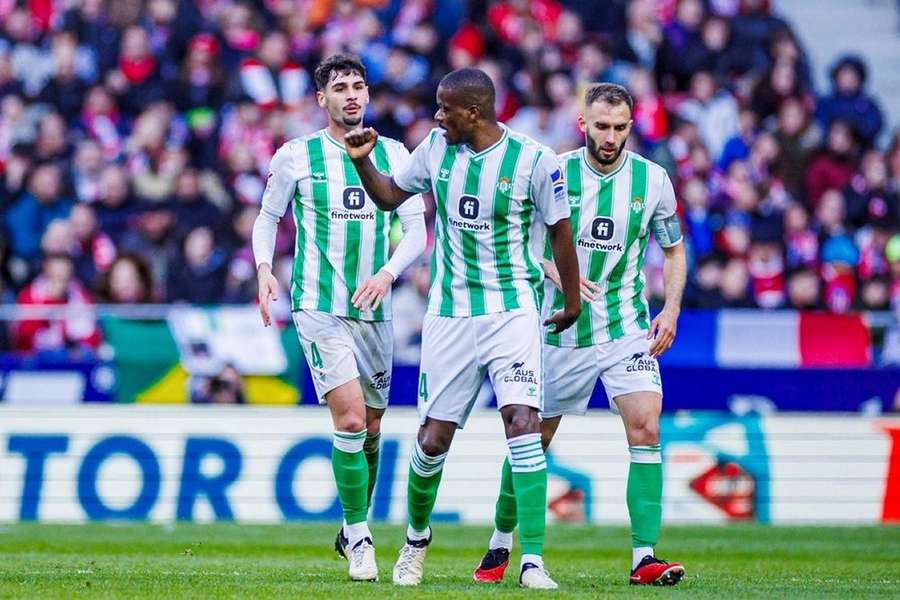 DONE DEAL: Real Betis midfielder Collado completes move to Al-Kholood