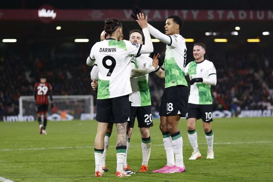 Liverpool urged to bounce back from Forest defeat - Slot