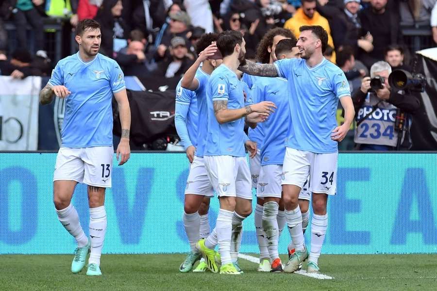 Lazio coach Baroni reveals ambition for Europa League glory, says Carlos Volcano