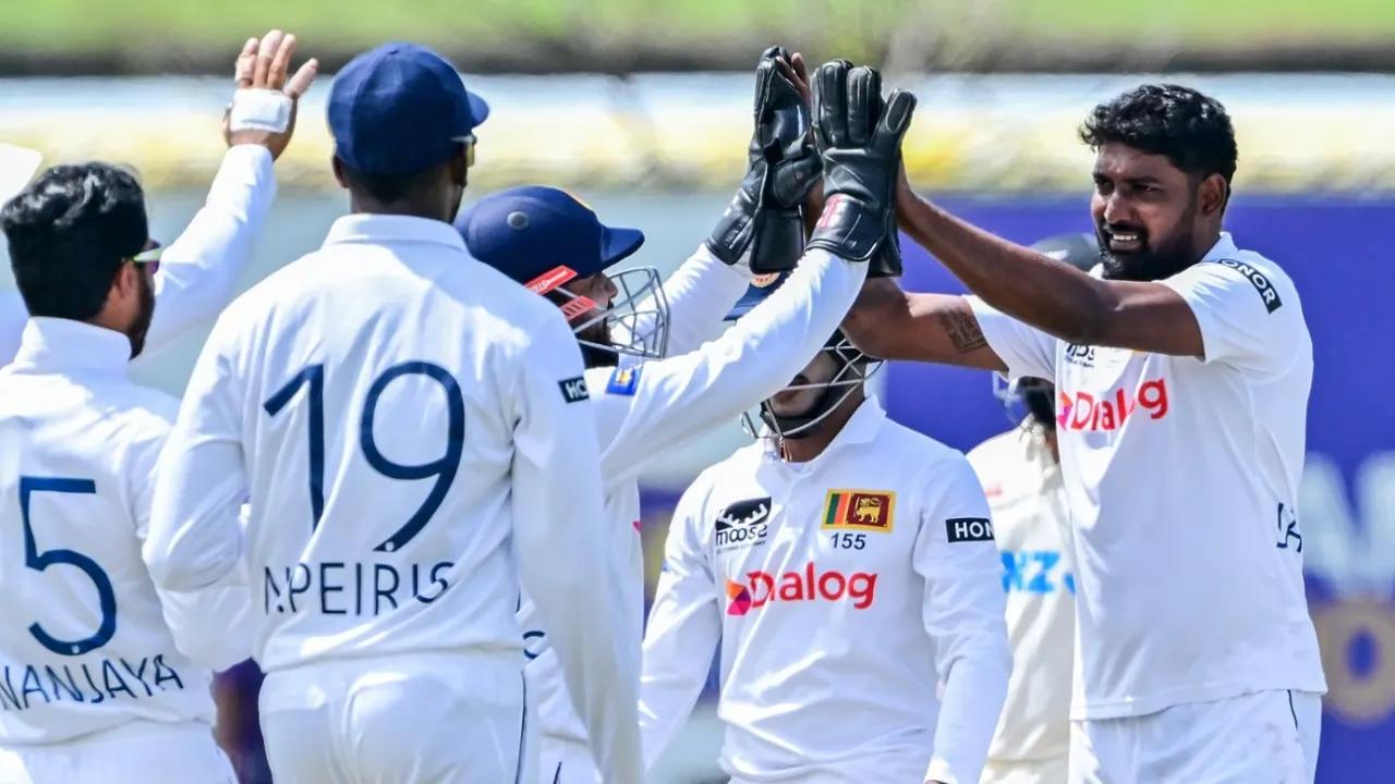 Jayasuriya's sixes crush NZ as SL enforce follow-on