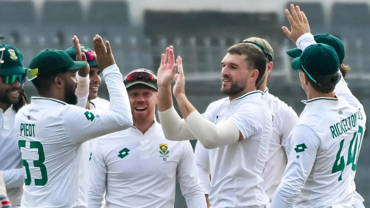 South Africa defeats Bangladesh 2-0 to keep WTC final hopes alive