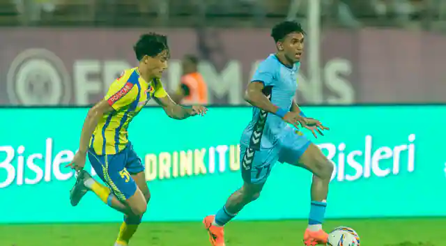 Hyderabad Secures Come-from-Behind Win Over Kerala Blasters with Alba's Brace in ISL